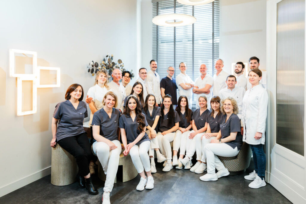 So finden Sie den besten Zahnarzt in Berlin Charlottenburg und erkennen hochwertige Zahnmedizin